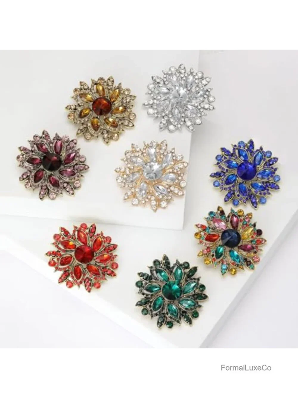 Rhinestone Flower Brooch Pin for Women - Crystal Brooch Elegant Hat Bag